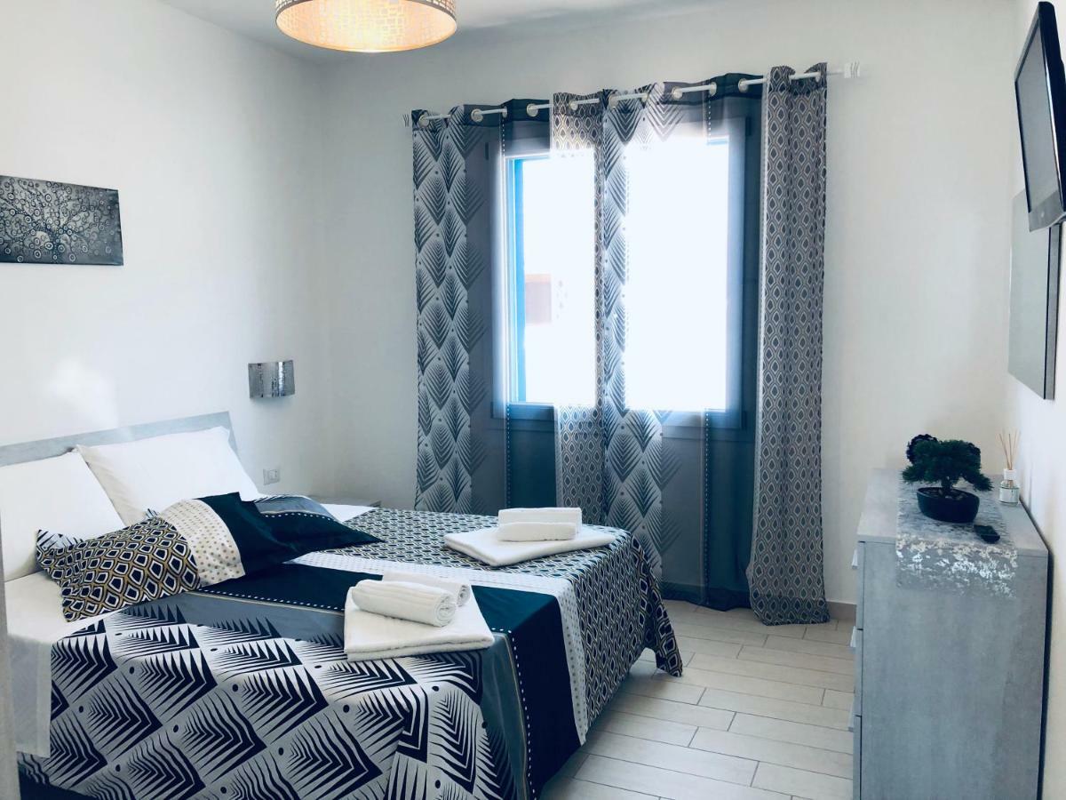 Il Tramonto Luxury House Apartman Valledoria Kültér fotó