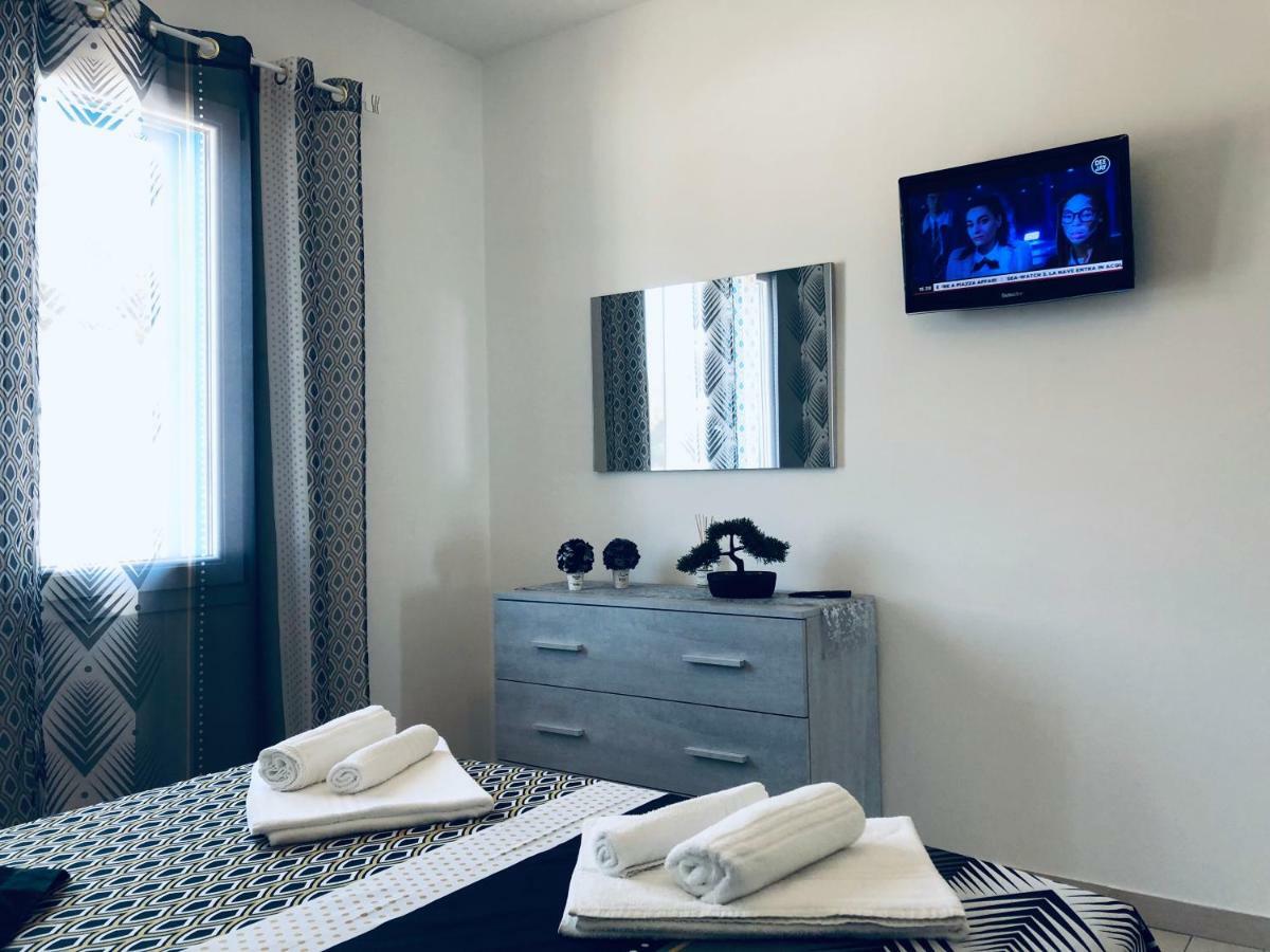 Il Tramonto Luxury House Apartman Valledoria Kültér fotó